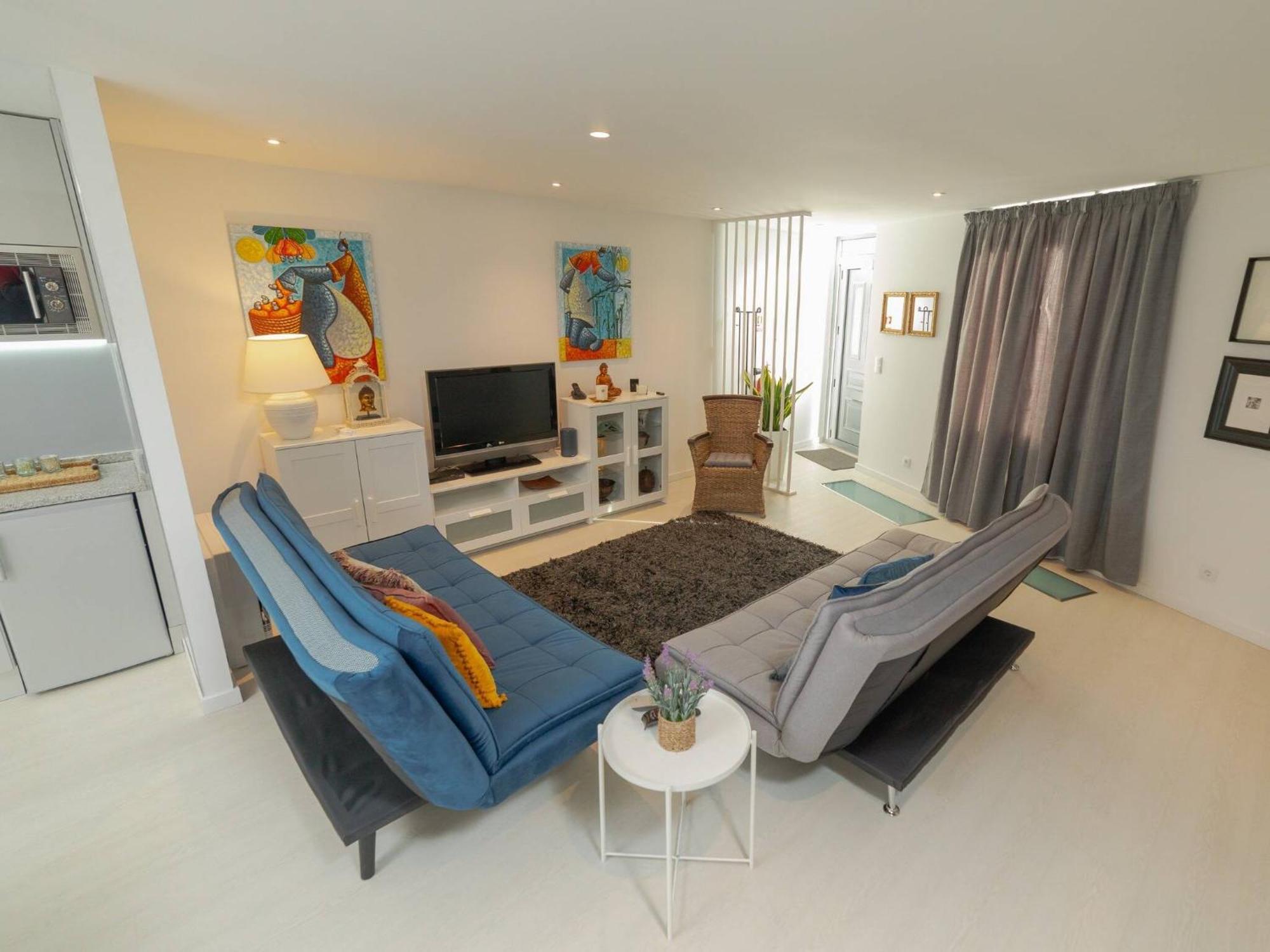 Guest - Maia House Villa